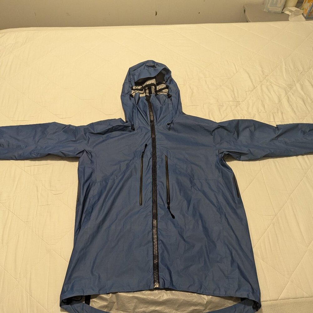 Vollebak Blue Morpho Jacket **RARE** Size Large